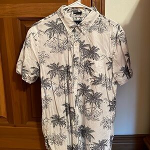 American Eagle Summer Buttonup